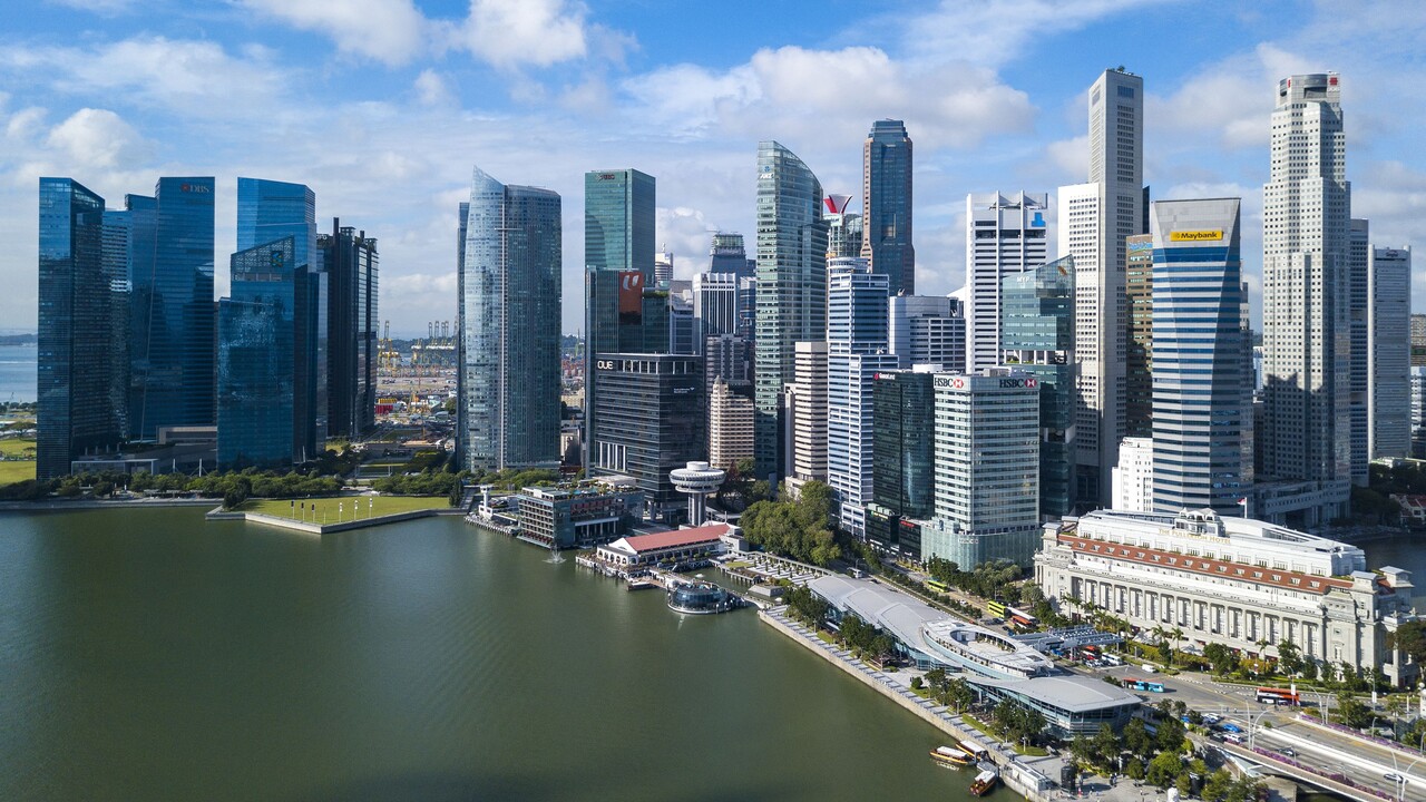 Expanding Your Business into Singapore